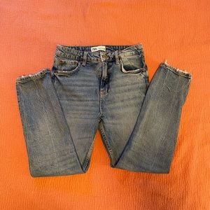 Zara HW Slim Wonen’s Jeans Size 4 Eur 36 Mex 26